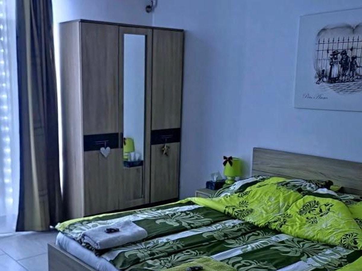 Randi Kuckó - Pécs képernyőfotó