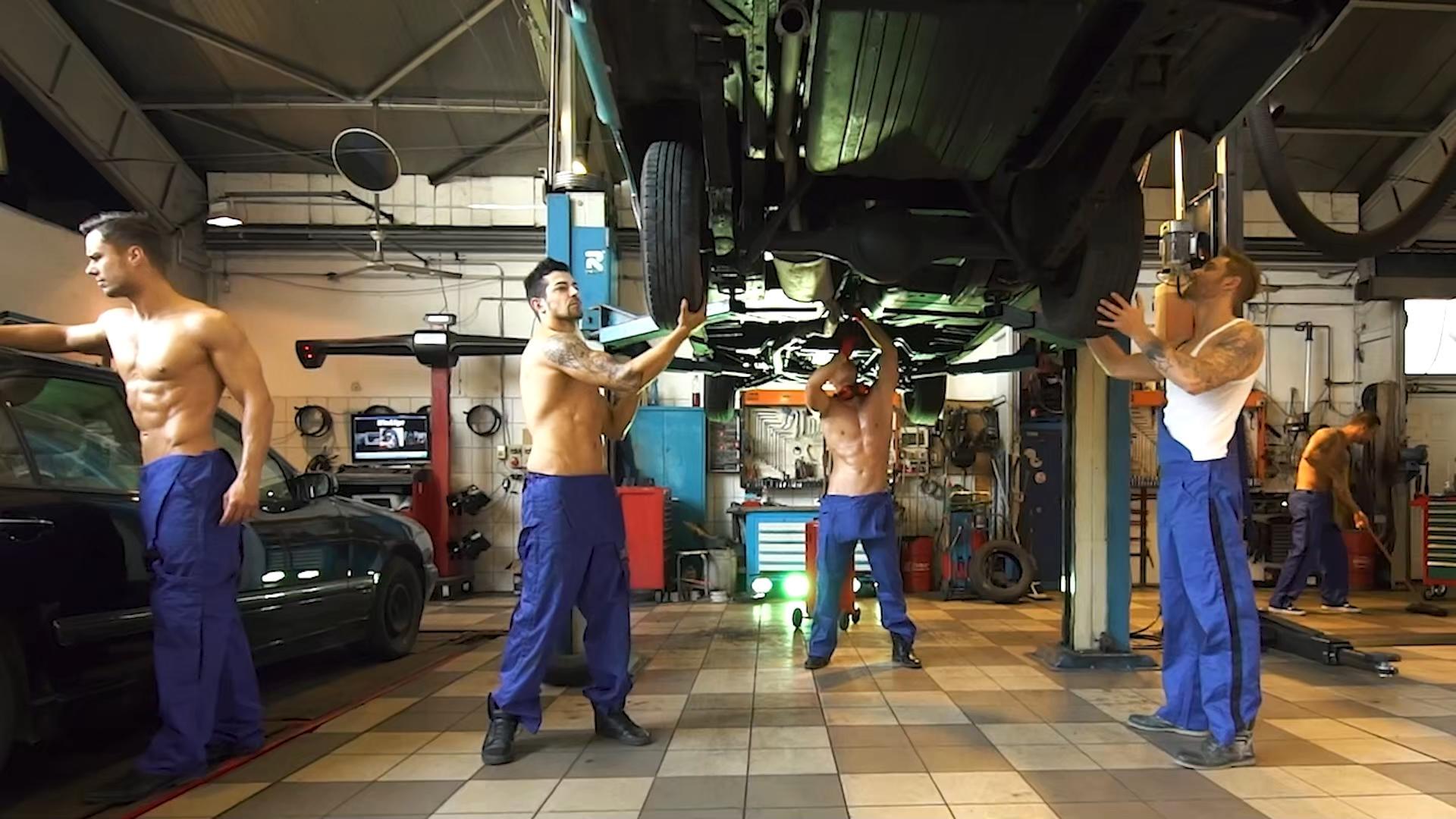 Hot Men Dance képernyőfotó