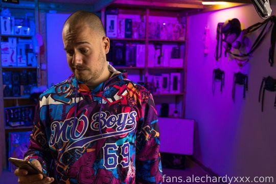 Alec Hardy - @alechardyxxx képernyőfotó