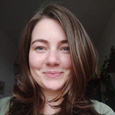 Bakó Eszter képernyőfotó
