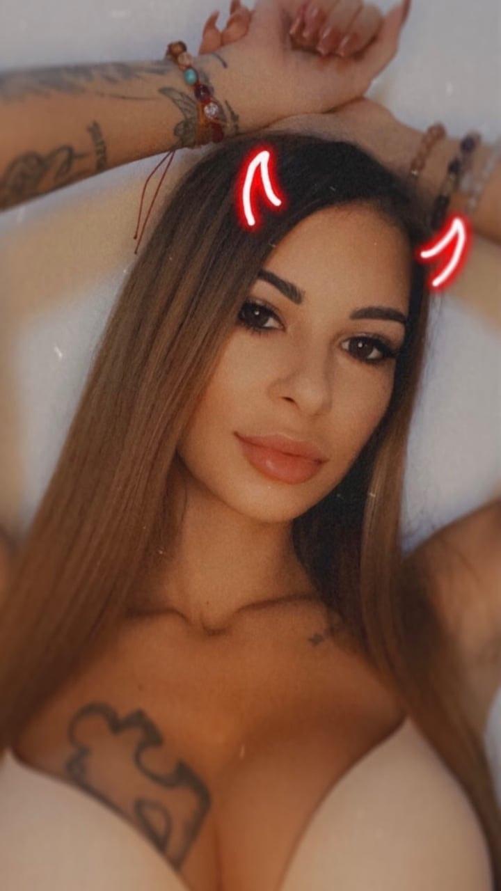 Elena8 képernyőfotó